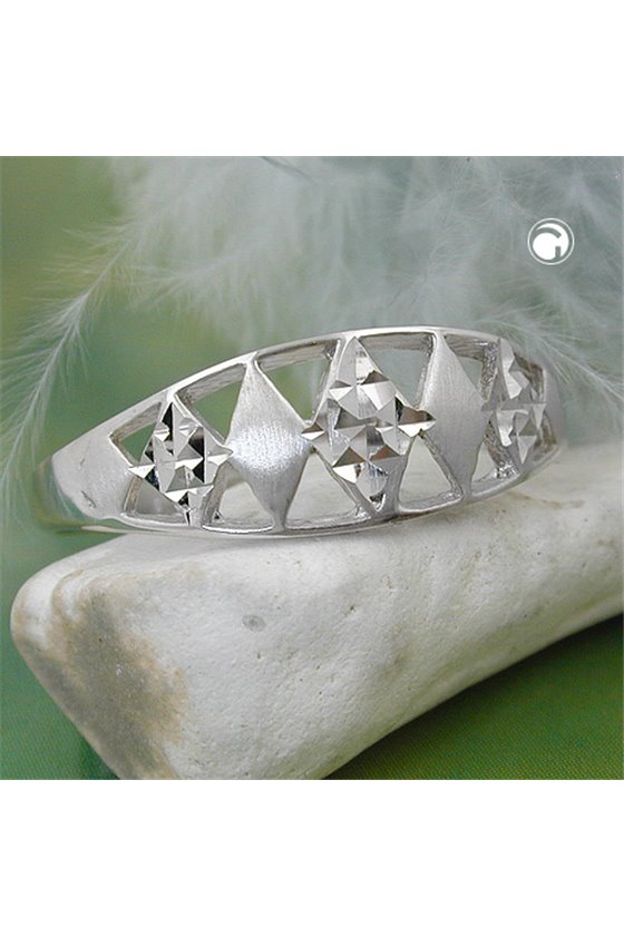 RING WITH DIAMOND CUT SILVER 925