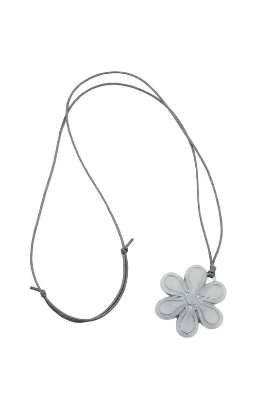 NECKLACE BIG FLOWER PENDANT GREY CORD