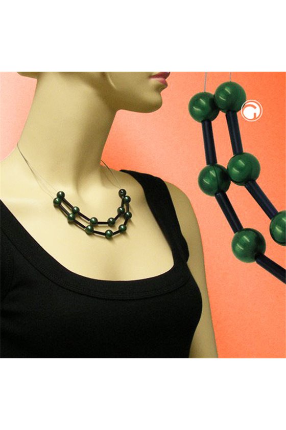 NECKLACE GREEN AND BLACK BEADS ON COATED FLEXIBLE WIRE