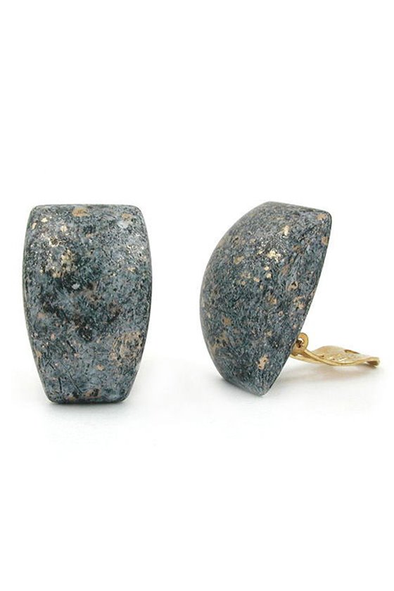 EARRING CLIP-ON TRAPEZIUM GREY MATTE