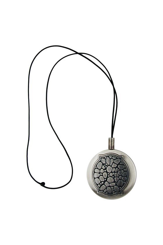 NECKLACE ROUND PENDANT ANTIQUE SILVER