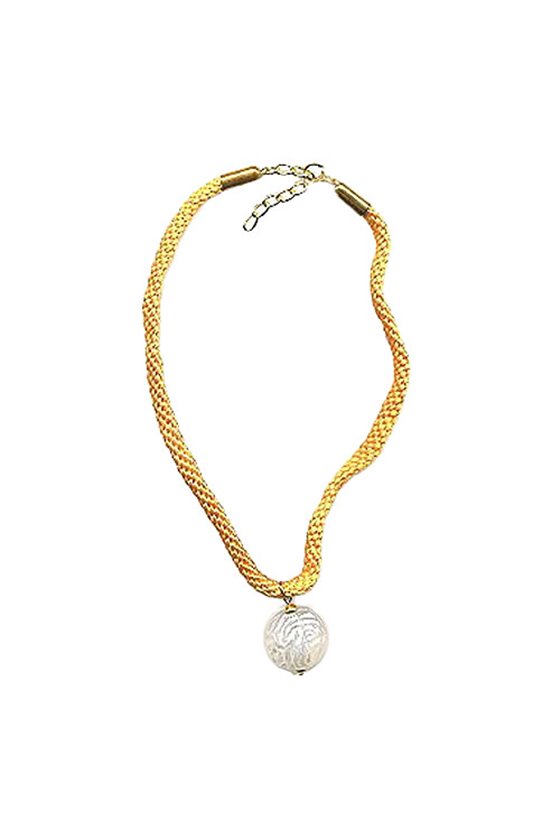 NECKLACE EYECATCHING BEAD WHITE