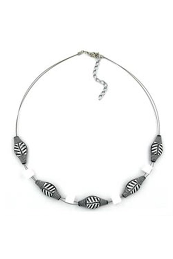 NECKLACE GREY AND WHITE BEADS ON COATED FLEXIBLE WIRE