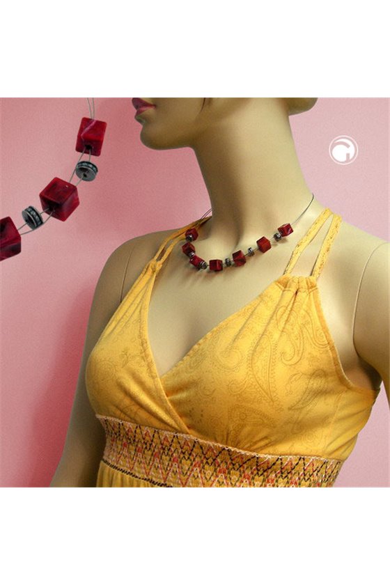 NECKLACE RED CUBE BEADS 45CM