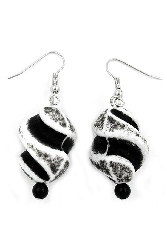 HOOK EARRINGS TWISTED BEAD BLACK WHITE