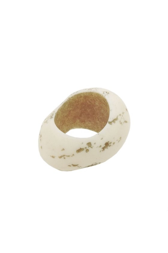 SCARF BEAD IVORY COLOURED 33MM