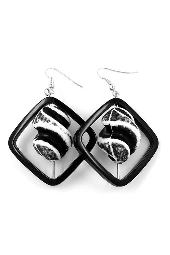 HOOK EARRINGS SQUARE BLACK WITH TWISTED BEAD BLACK WHITE