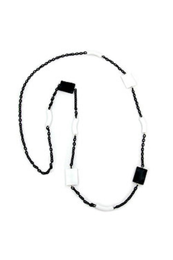 NECKLACE BLACK & WHITE BEADS 95CM