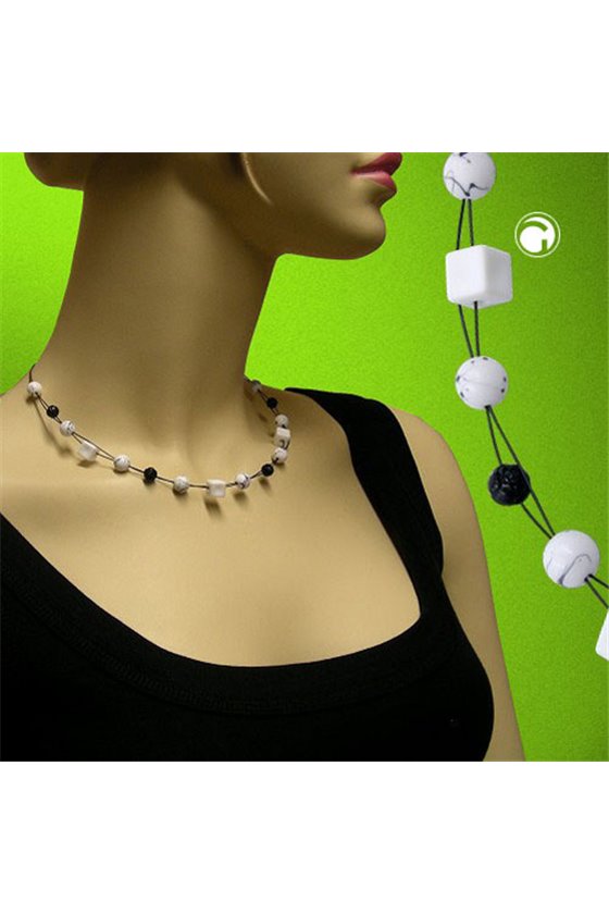 NECKLACE BEADS WHITE BLACK