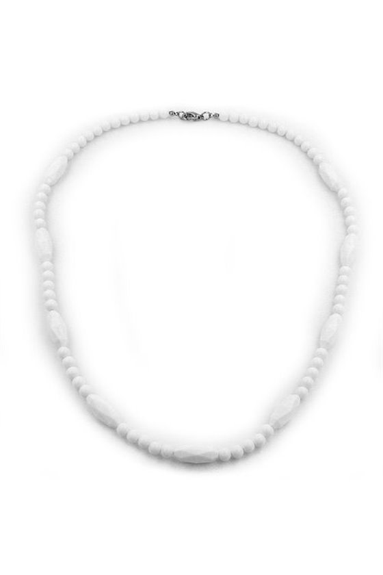 NECKLACE BEADS WHITE 55CM