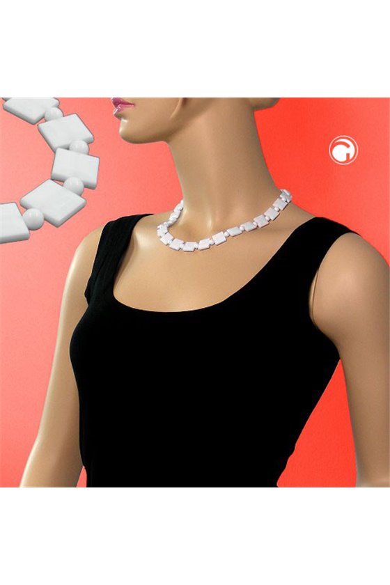 NECKLACE TETRAGONAL BEADS WHITE