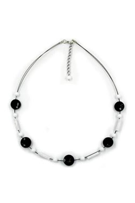 NECKLACE BLACK WHITE BEADS ON COATED FLEXIBLE WIRE