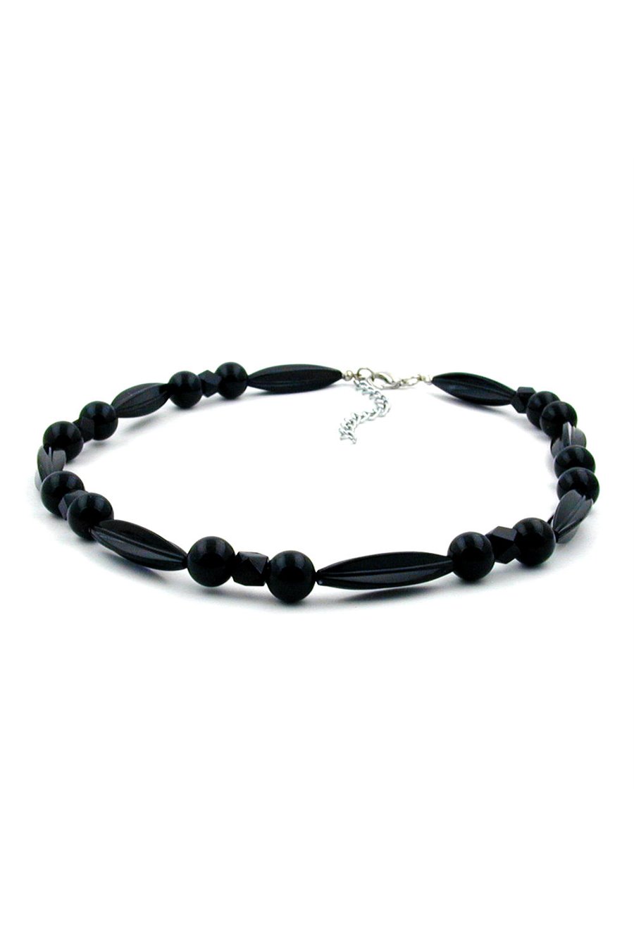 NECKLACE DIFFERENT SHAPES OF BLACK BEADS