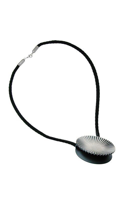 NECKLACE METAL PENDANT BLACK CORD 60CM