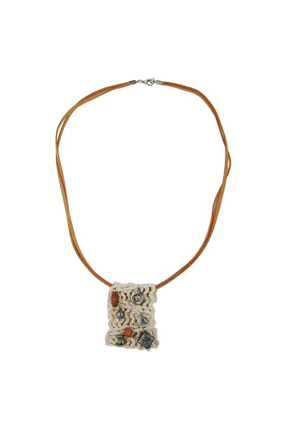 NECKLACE MACRAME WITH BEADS