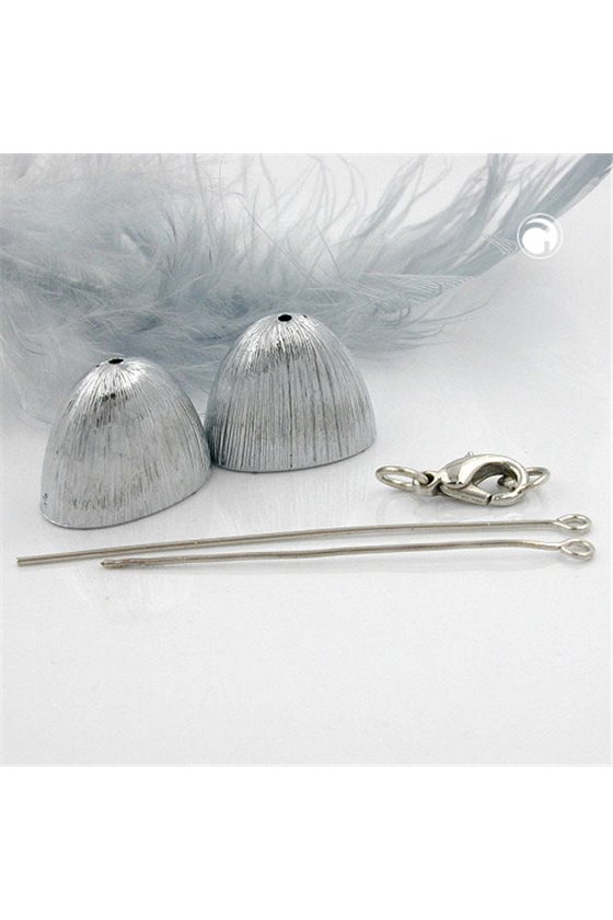 CLASP SET LARGE SILVER OR GOLD COLOURED