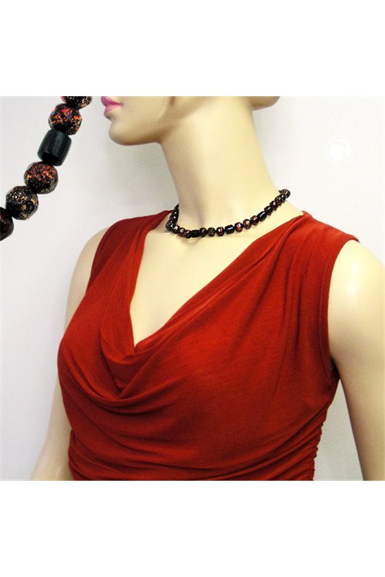 NECKLACE RED/ BLACK PRESSED BEADS