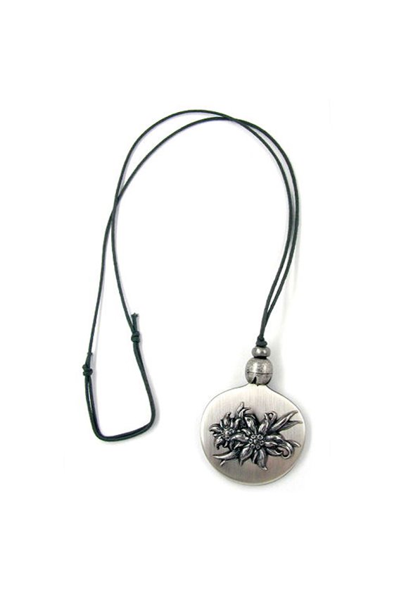 NECKLACE PENDANT PLATE WITH FLOWER