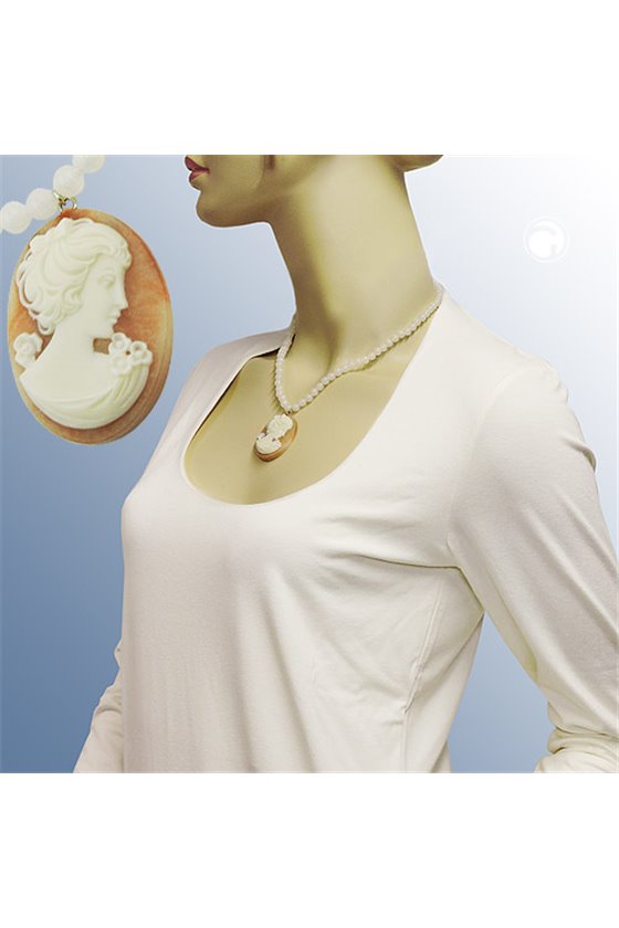 NECKLACE CARVED GEM BEADS CREAM COLORED