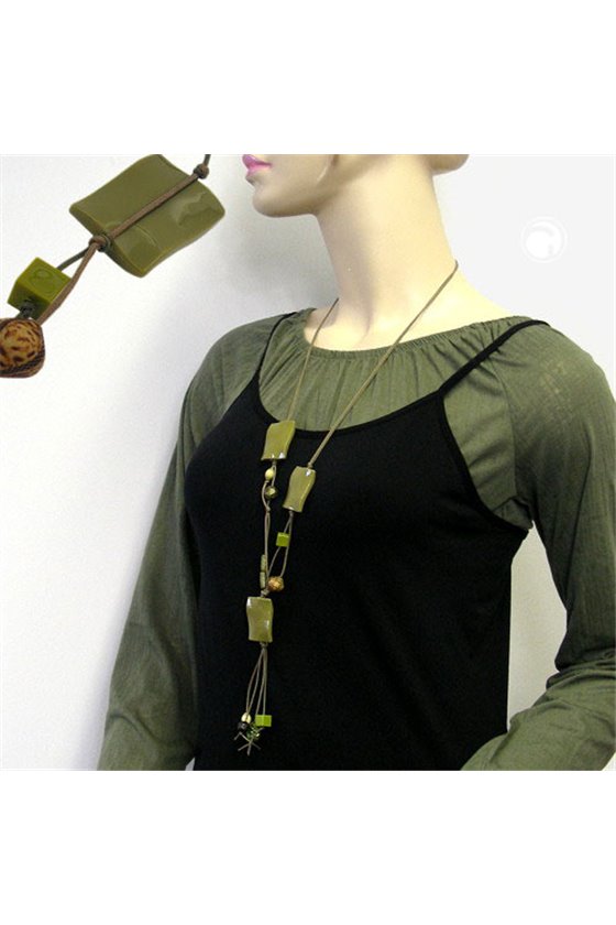 NECKLACE PILLOW BEADS OLIVE GLOSSY WAVED