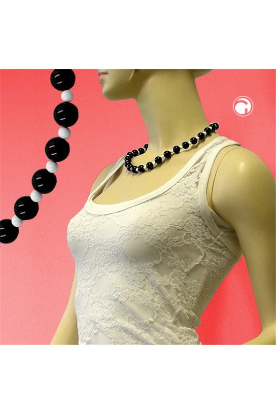 NECKLACE BLACK/ WHITE BEADS