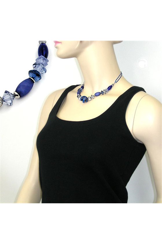 NECKLACE BLUE TONES VARIOUS BEADS