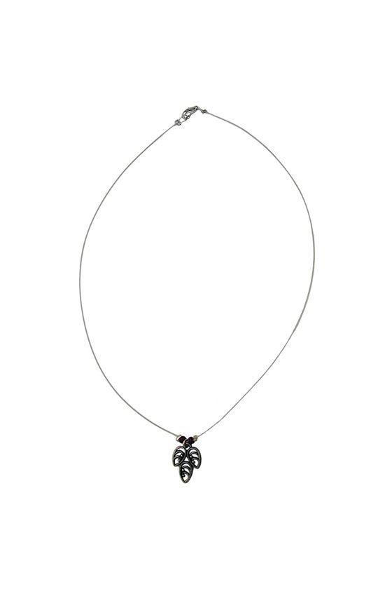 NECKLACE LEAF PENDANT RED BEADS