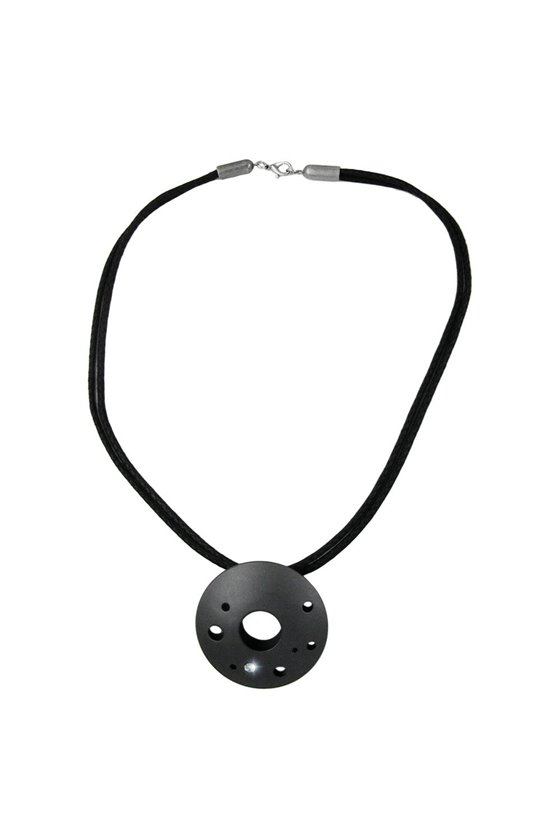 NECKLACE METAL PENDANT BLACK CORD 50CM