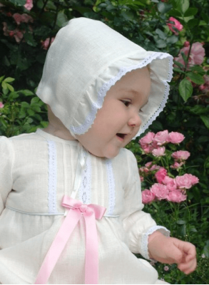 Christening bonnet in off white linen with antique look. Grace of Sweden