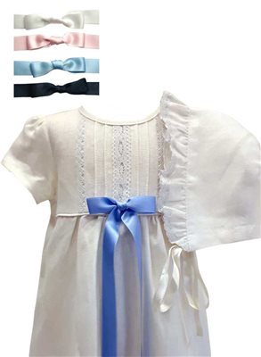copy of Dopklänning med dophätta, kort ärm, bred vit rosett. Grace of Sweden